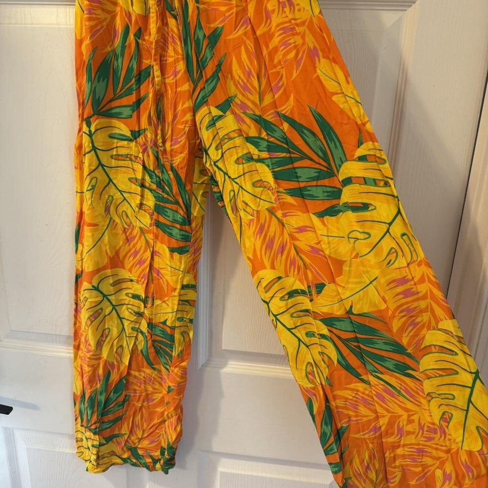 Love83‎ Pull On Yellow Floral Print Swim Beach Coverup Pants Sz M Smocked Waist